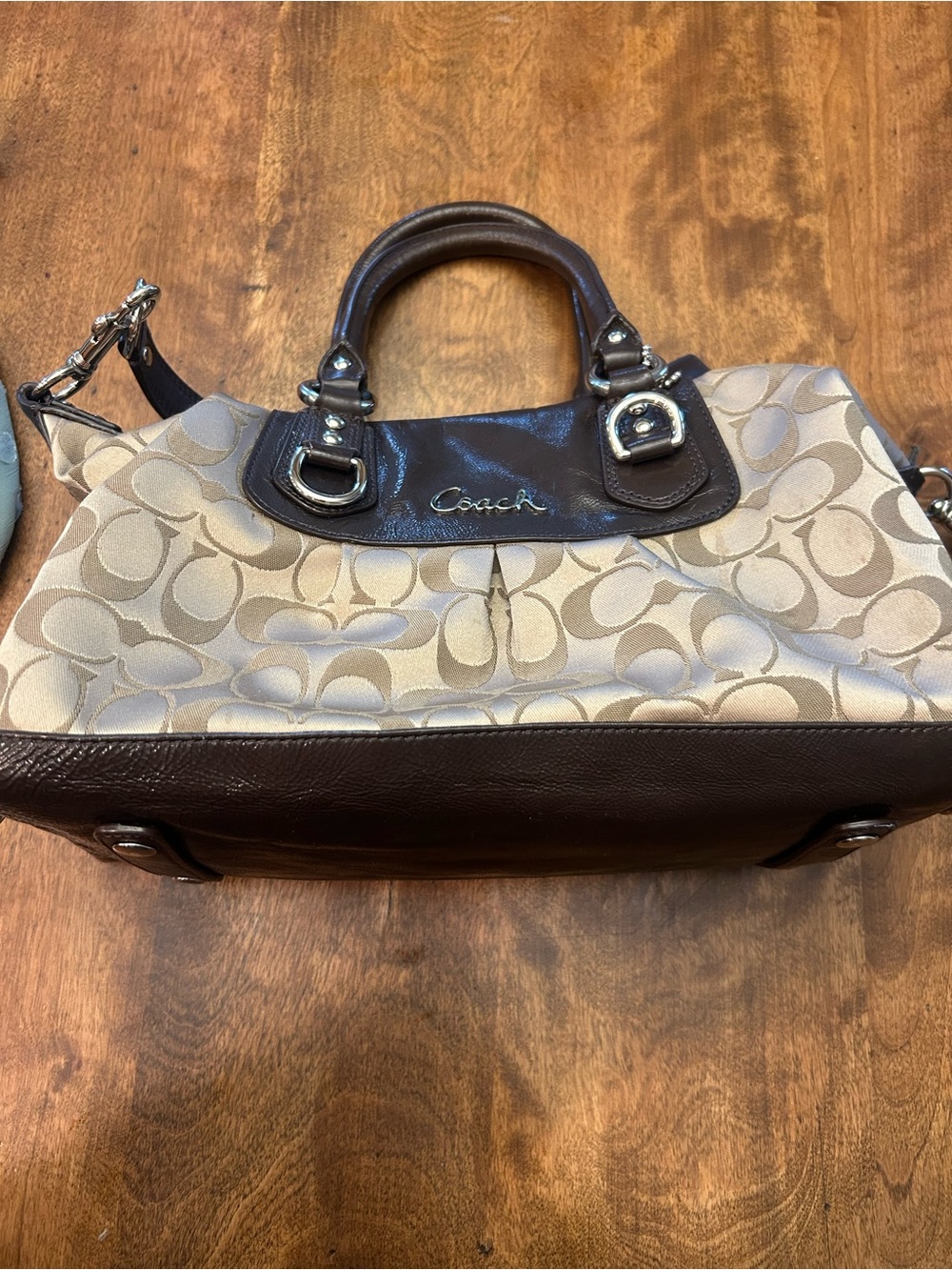Vintage Coach Ashley Signature Shoulder Bag